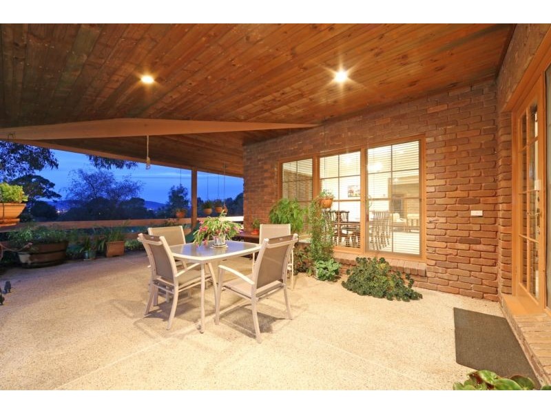 3 Nortons Lane, Wantirna South VIC 3152