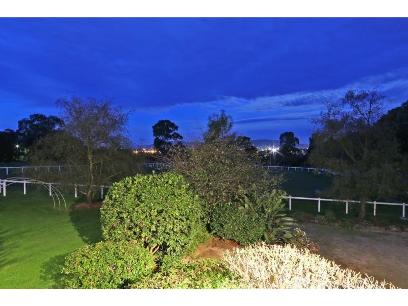 3 Nortons Lane, Wantirna South VIC 3152