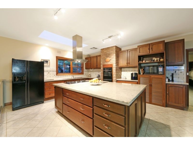 3 Nortons Lane, Wantirna South VIC 3152