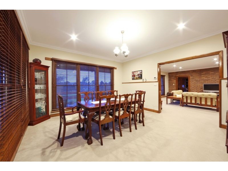 3 Nortons Lane, Wantirna South VIC 3152