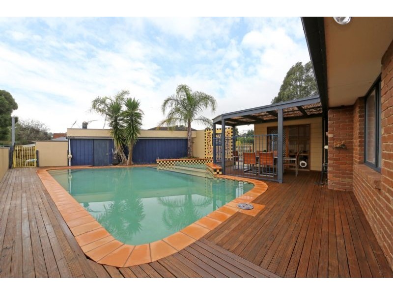 17 Kelly Street, Bayswater VIC 3153