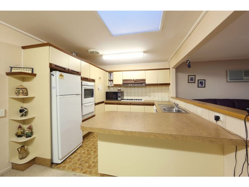 5 Russ Court, Wantirna South VIC 3152