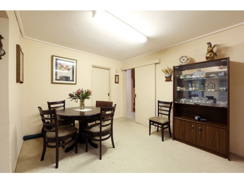 5 Russ Court, Wantirna South VIC 3152