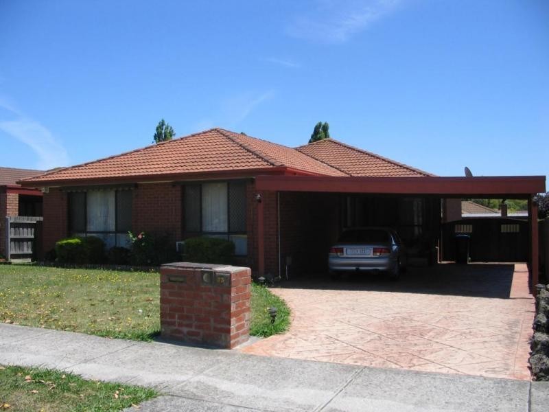 330 Dandelion Drive, Rowville VIC 3178
