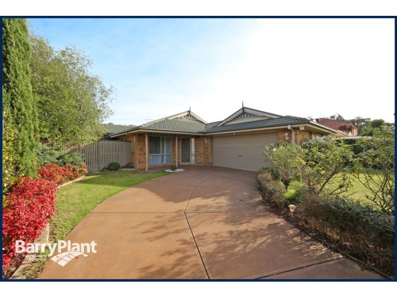 11 Kalimna Court, Rowville VIC 3178