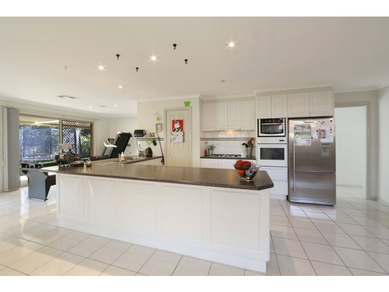 11 Kalimna Court, Rowville VIC 3178