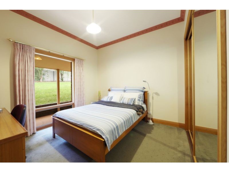 3 Oaks Court, Lysterfield South VIC 3156