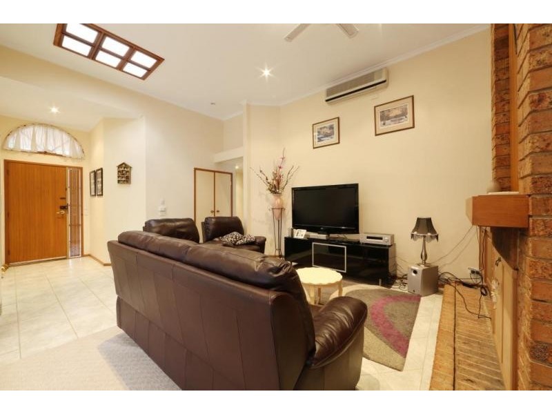 36 Turramurra Drive, Rowville VIC 3178