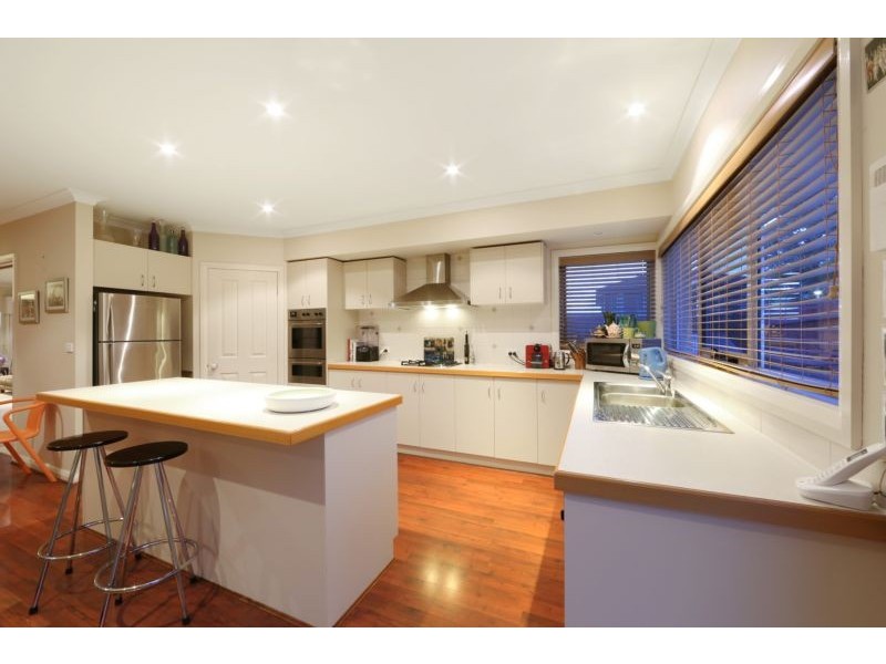 1 Anniversary Place, Rowville VIC 3178