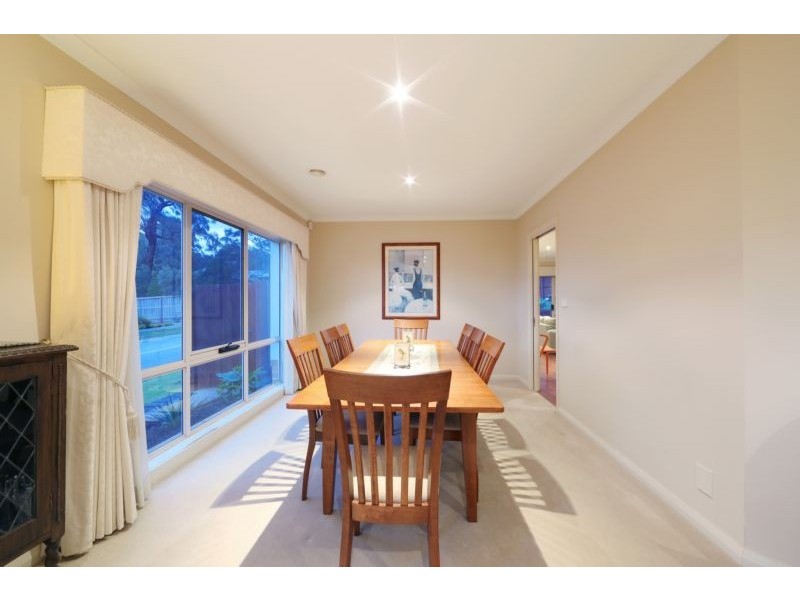 1 Anniversary Place, Rowville VIC 3178