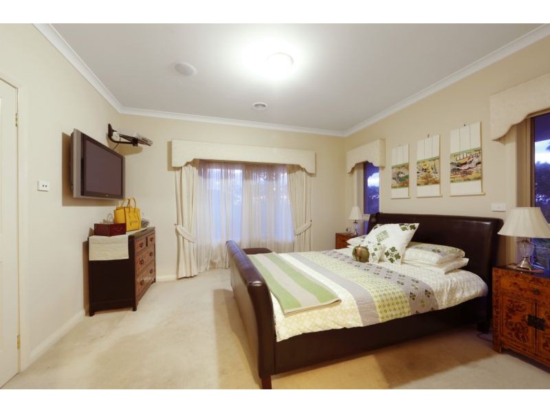 1 Anniversary Place, Rowville VIC 3178