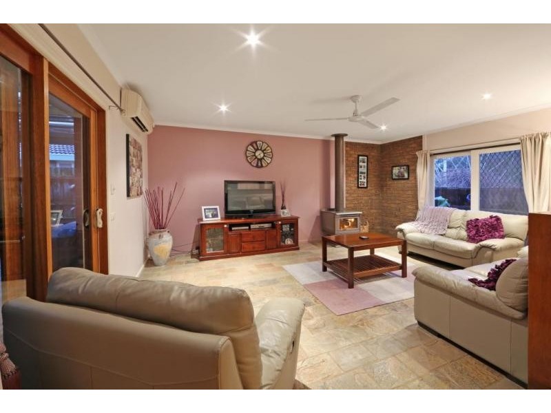 287 Windermere Drive, Ferntree Gully VIC 3156
