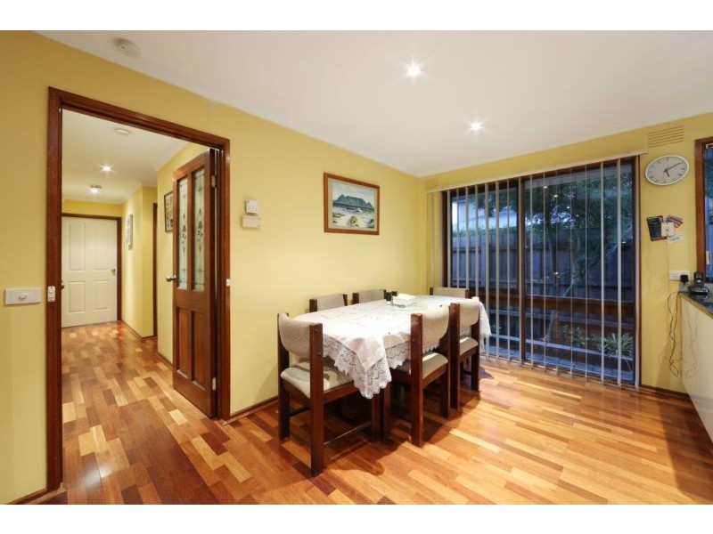 4 Lucerne Road, Ferntree Gully VIC 3156