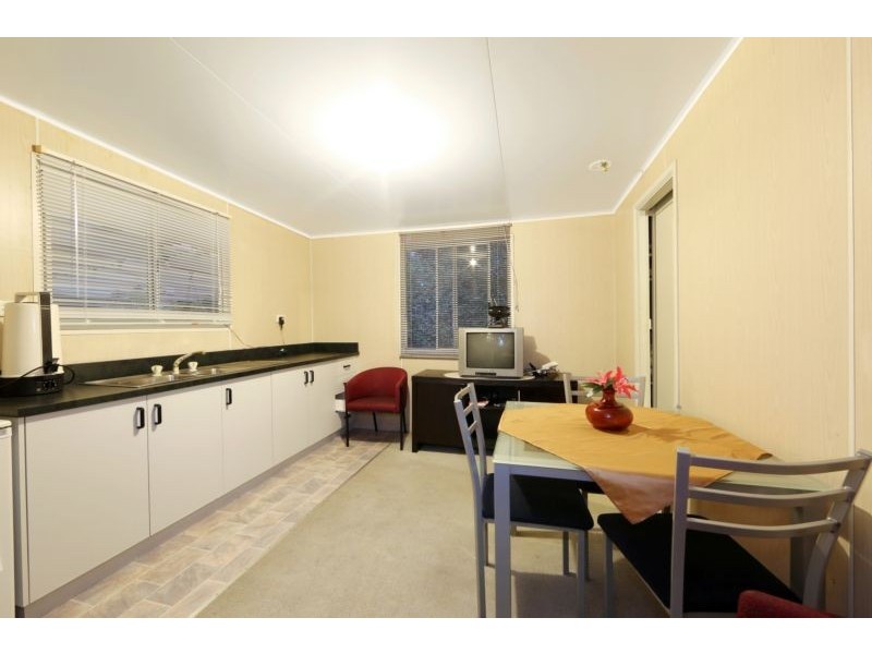 4 Lucerne Road, Ferntree Gully VIC 3156