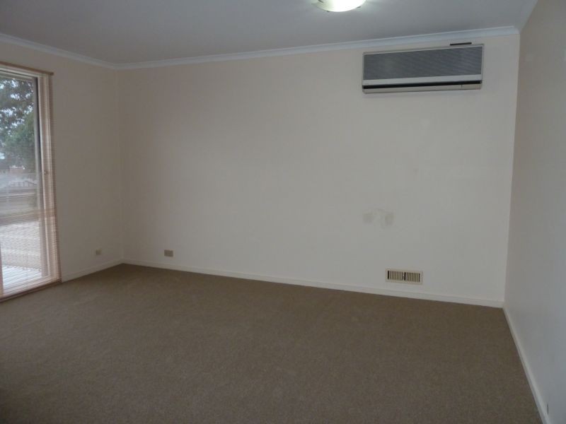 121 Liberty Avenue, Rowville VIC 3178