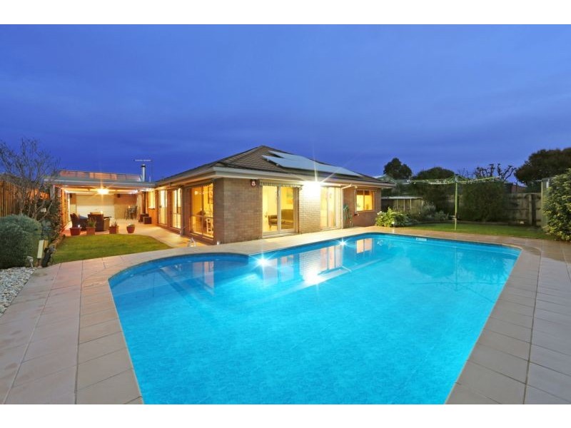 3 MacGregor Court, Rowville VIC 3178