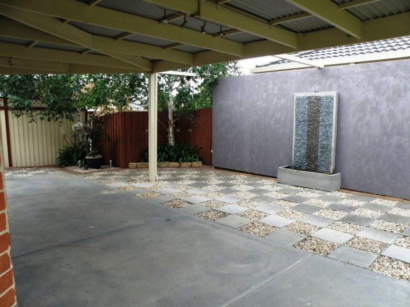 2 Suzana Place, Rowville VIC 3178