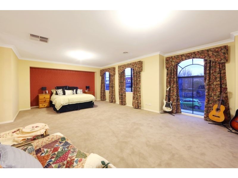 45 Langhorne Crescent, Rowville VIC 3178