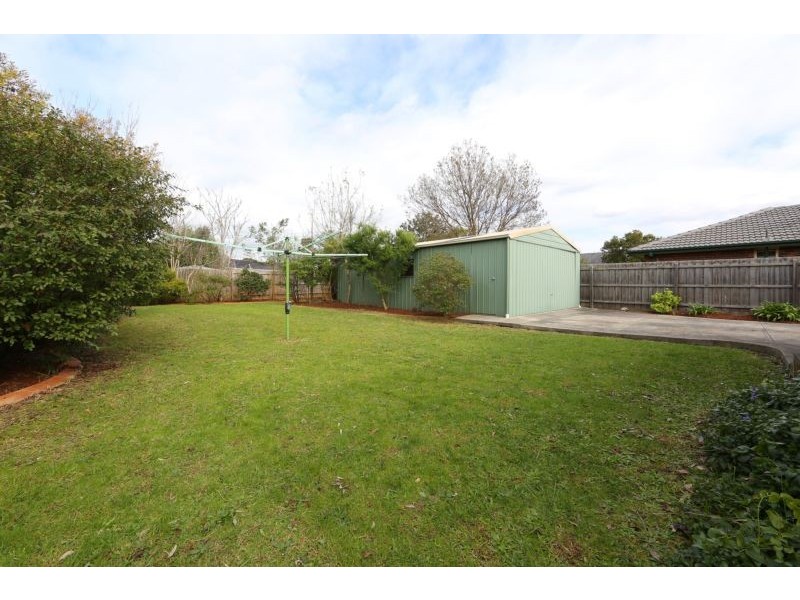 224 Dandelion Drive, Rowville VIC 3178