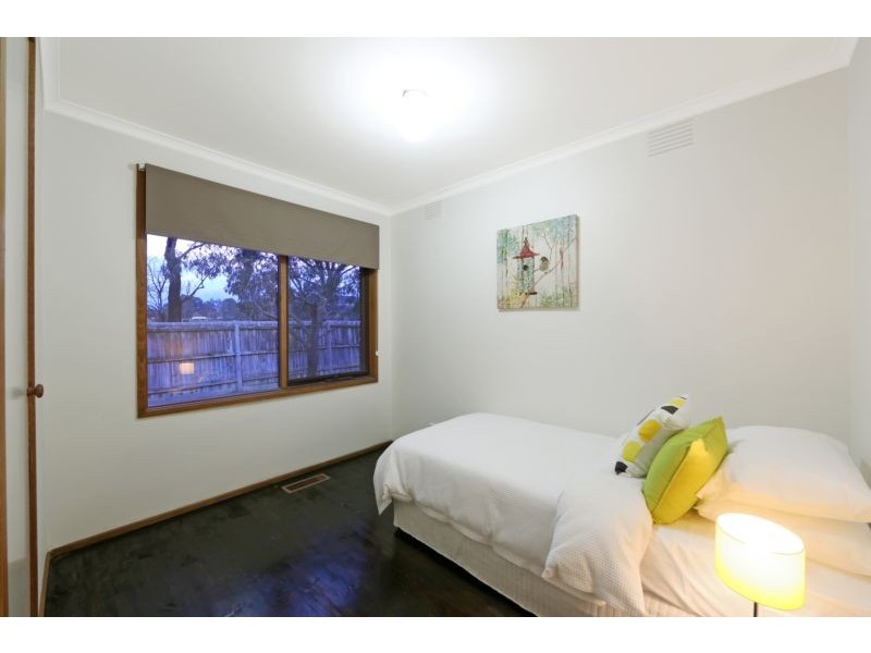 11 Airlie Court, Rowville VIC 3178