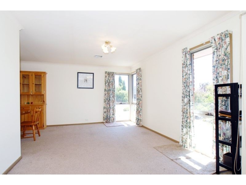 39 Vista Crescent, Rowville VIC 3178