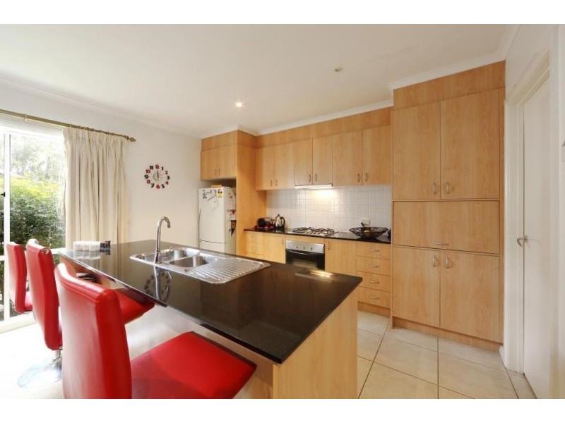 84 Sovereign Manors Crescent, Rowville VIC 3178