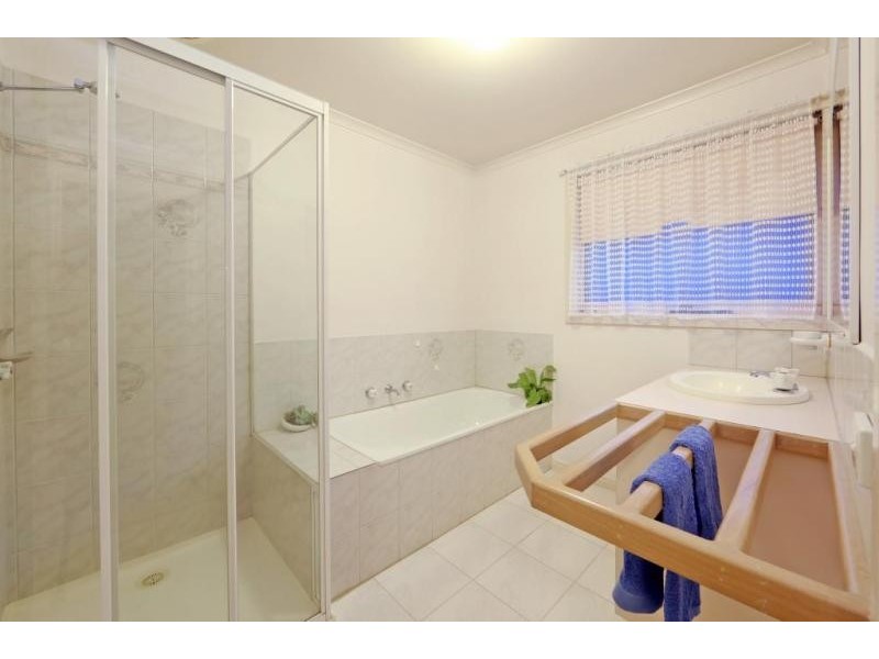 9 Pennycross Court, Rowville VIC 3178