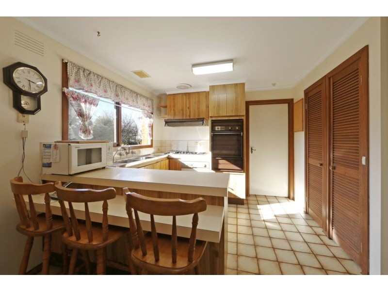 7 Loddon Close, Rowville VIC 3178