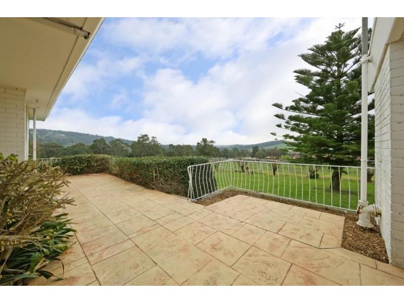 12 Powells Road, Lysterfield VIC 3156