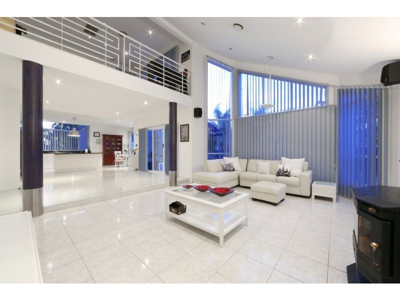 400 Dandelion Drive, Rowville VIC 3178