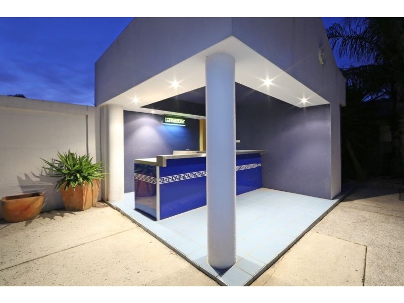 400 Dandelion Drive, Rowville VIC 3178