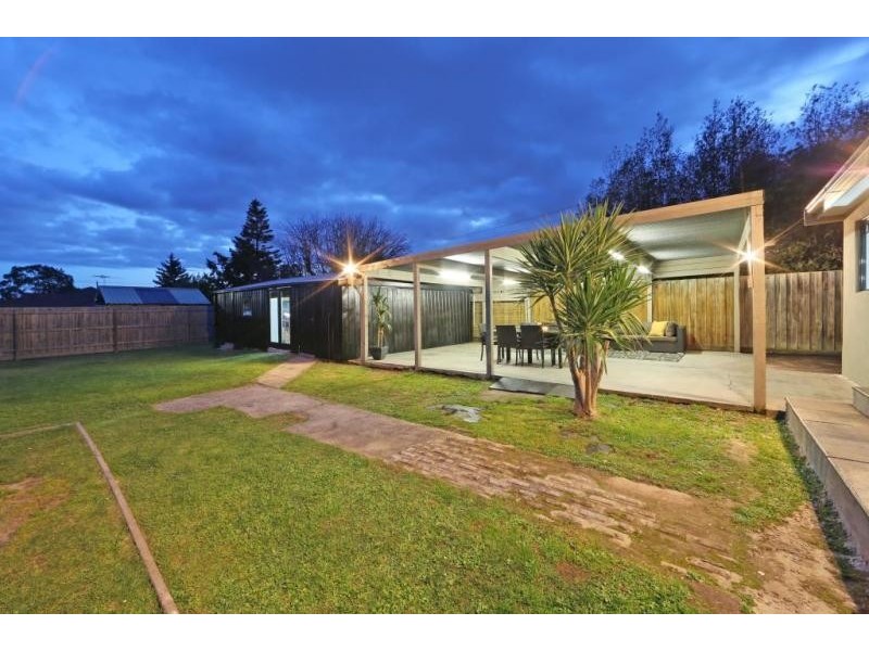 4 Johann Avenue, Scoresby VIC 3179