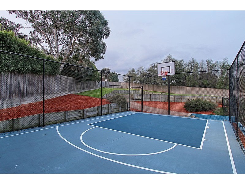 53 Grange Drive, Lysterfield VIC 3156