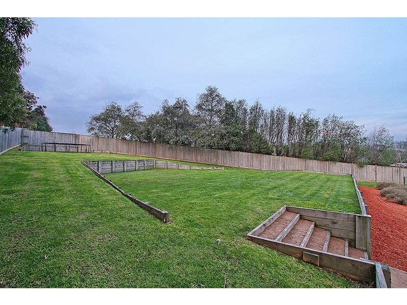 53 Grange Drive, Lysterfield VIC 3156