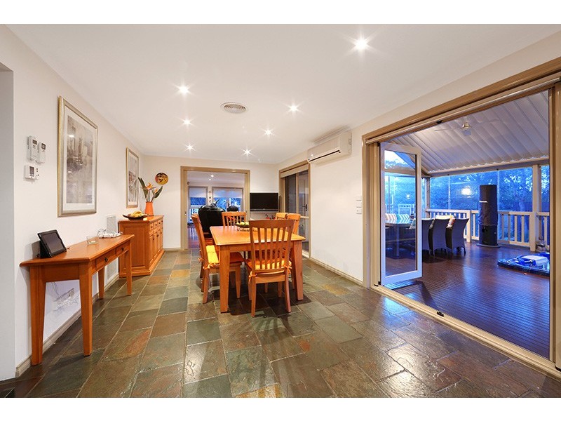 12 Palmerston Road, Lysterfield VIC 3156