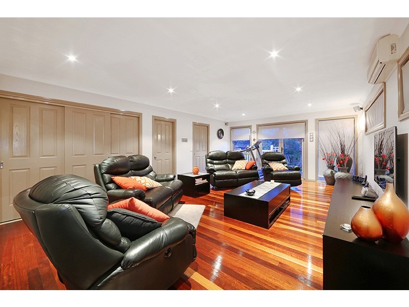 12 Palmerston Road, Lysterfield VIC 3156