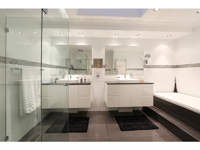 12 Palmerston Road, Lysterfield VIC 3156