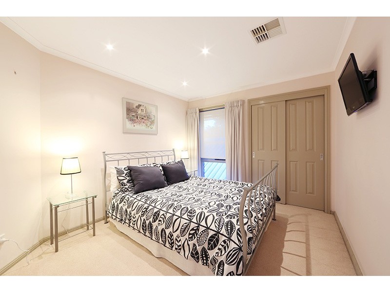 12 Palmerston Road, Lysterfield VIC 3156