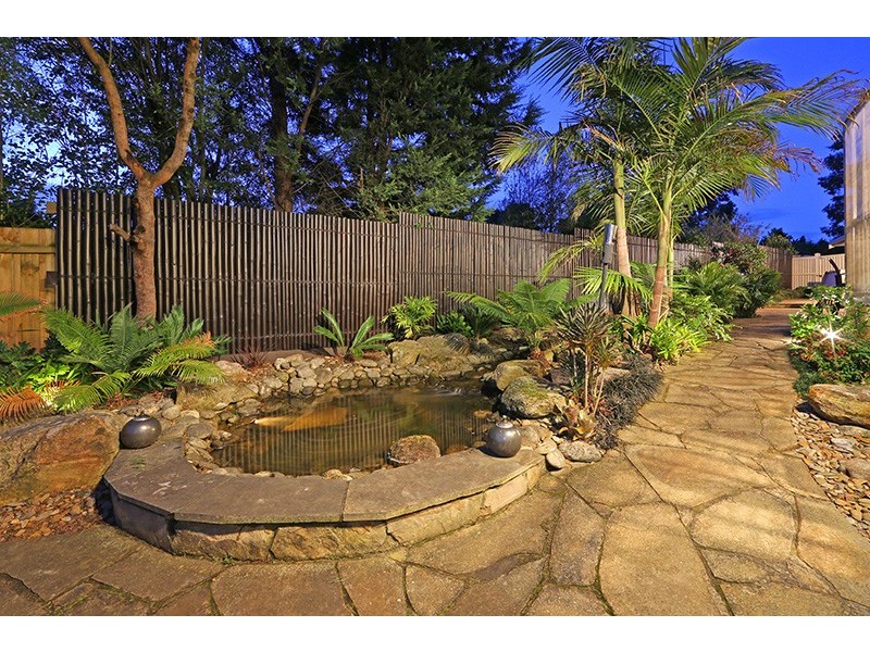 12 Palmerston Road, Lysterfield VIC 3156