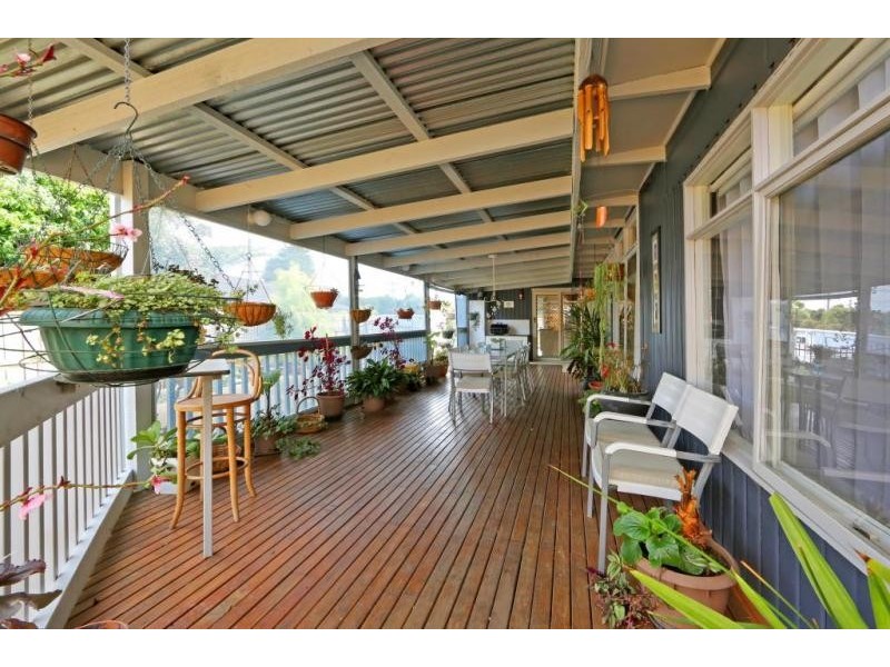 24 Philip Road, Knoxfield VIC 3180