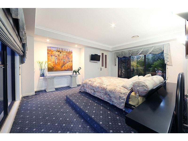 21 Silkwood Way, Rowville VIC 3178