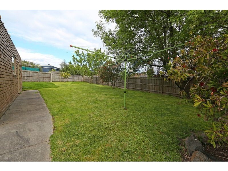 10 Luton Court, Rowville VIC 3178