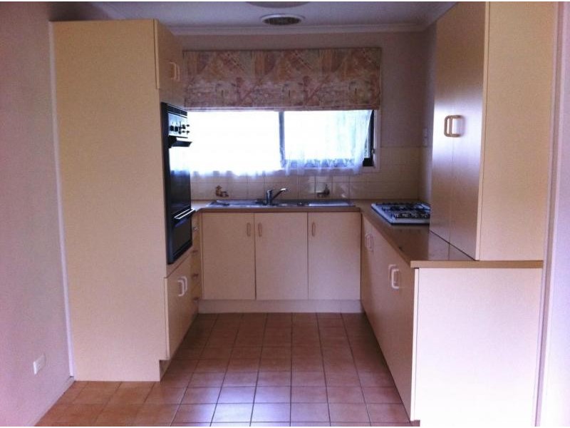 22 Fleetwood Drive, Narre Warren VIC 3805