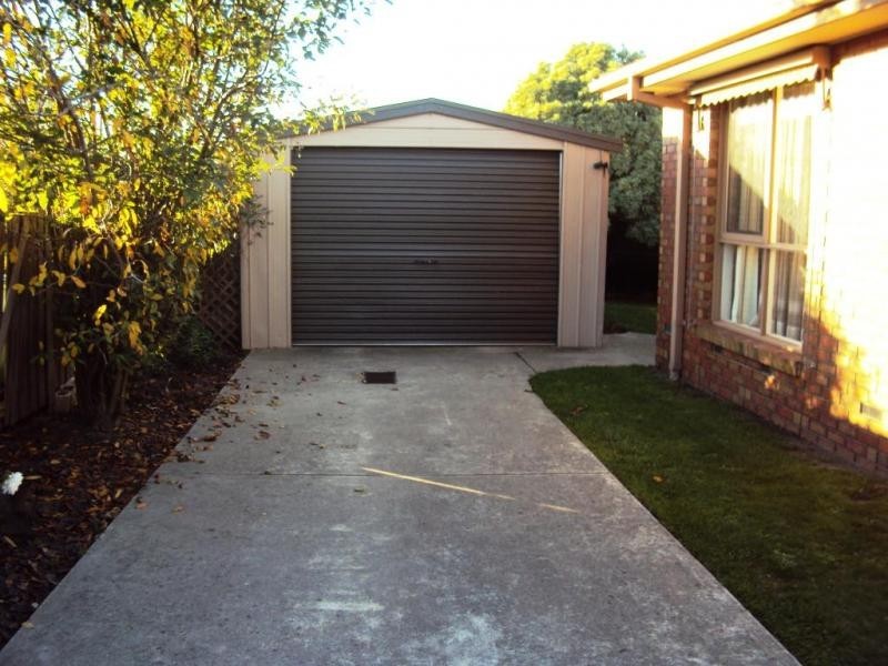 22 Fleetwood Drive, Narre Warren VIC 3805