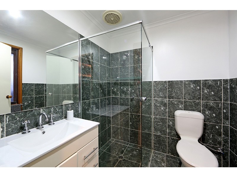 22 Valleyview Drive, Rowville VIC 3178