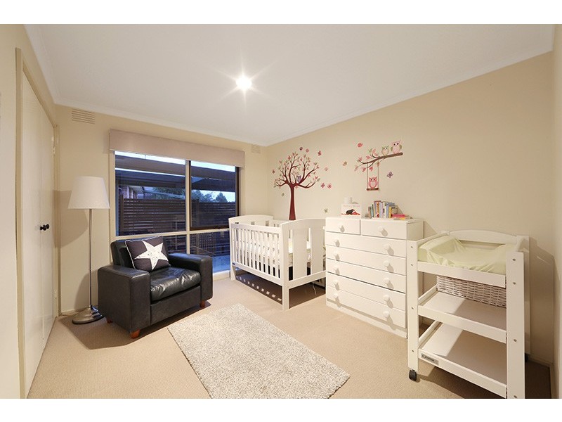 22 Valleyview Drive, Rowville VIC 3178