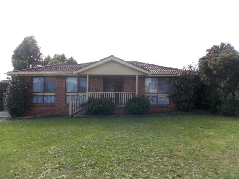 31 Cardinia Way, Rowville VIC 3178