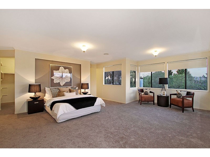 57 Ormonde Road, Ferntree Gully VIC 3156