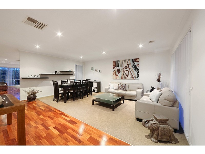 9 Golding Avenue, Rowville VIC 3178