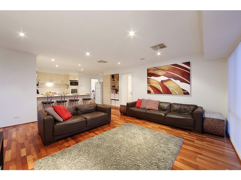 9 Golding Avenue, Rowville VIC 3178